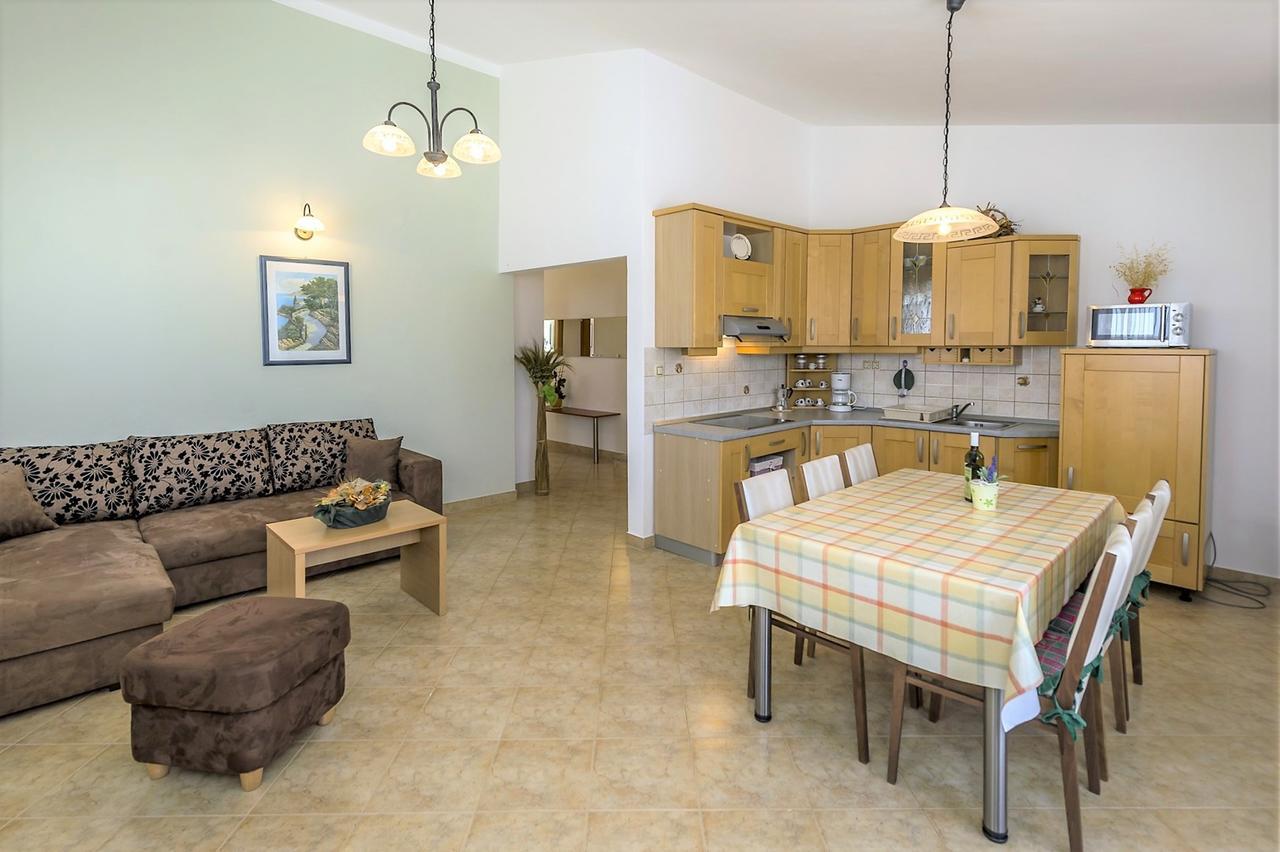 Villa Valtrazza Tar-Vabriga Rum bild
