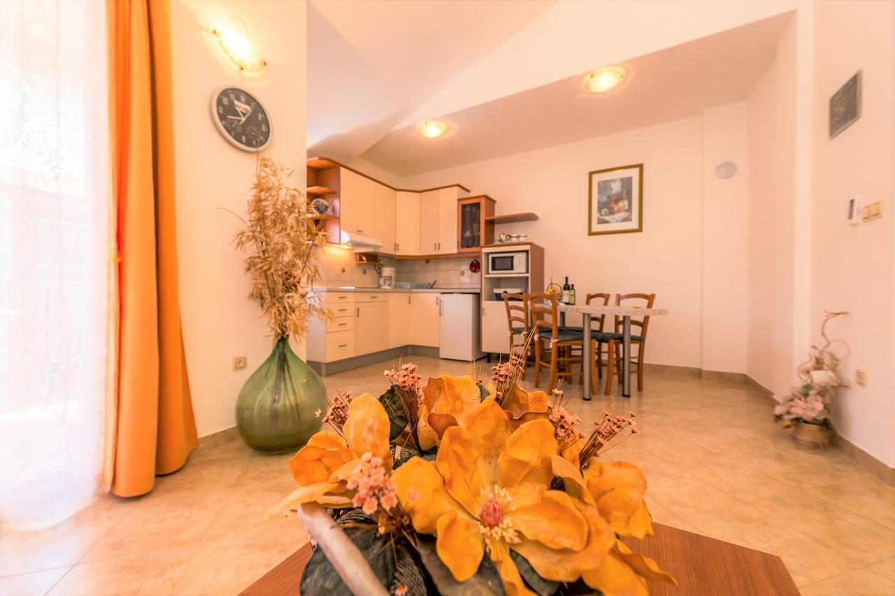 Villa Valtrazza Tar-Vabriga Rum bild